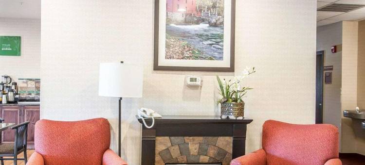 柳泉舒适酒店 US 60 和 US 63(Comfort Inn US 60-63)图片