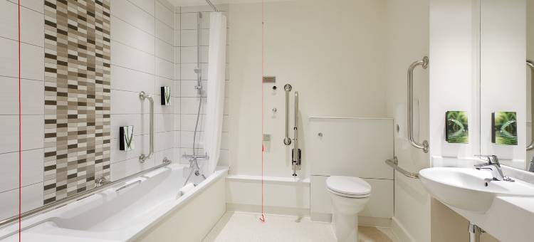 利物浦普瑞米尔酒店(雨山)(Premier Inn Liverpool Rainhill)图片