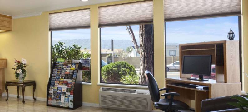 吉尔罗依戴斯酒店(Days Inn by Wyndham Gilroy)图片