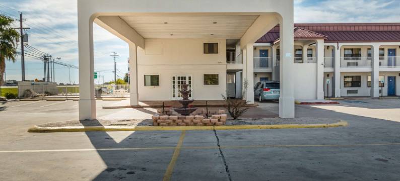 得克萨斯北部圣马科斯6号汽车旅馆(Motel 6 San Marcos, TX - North)图片