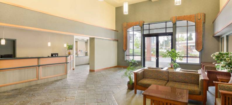 纳奈莫华美达酒店(Ramada by Wyndham Nanaimo)图片