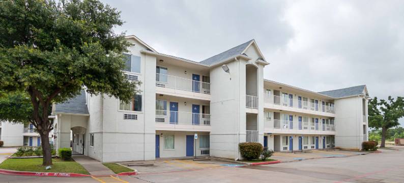 德克萨斯大草原城 - 六旗大道附近 6 号汽车旅馆(Motel 6 Grand Prairie, TX - Near Six Flags Drive)图片