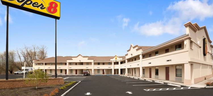 拉威-纽瓦克速8酒店(Super 8 by Wyndham Rahway/Newark)图片