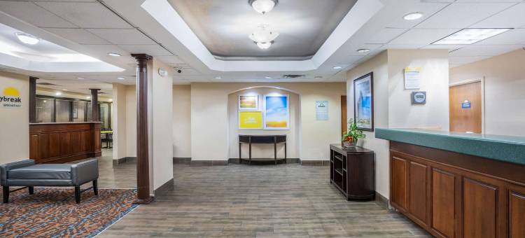 克拉克斯维尔北戴斯酒店(Days Inn by Wyndham Clarksville North)图片