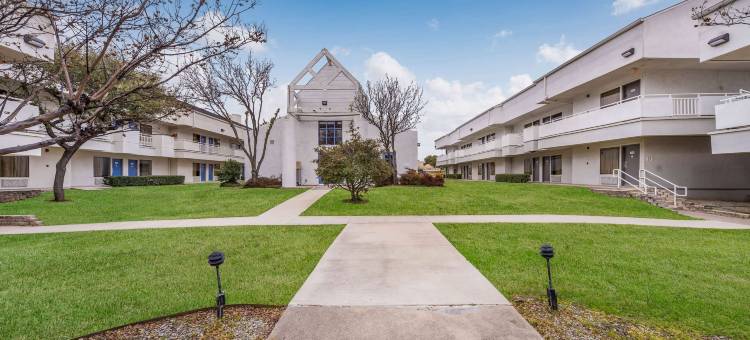 达拉斯欧文DFW机场东6号汽车旅馆(Motel 6 Irving, TX - Irving DFW Airport East)图片