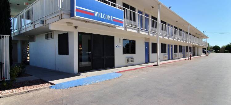 卡尔斯巴德6号汽车旅馆(Motel 6 Carlsbad, NM)图片