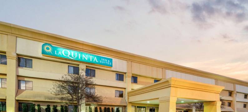 巴吞鲁日齐根莱恩拉昆塔温德姆套房酒店(La Quinta Inn & Suites by Wyndham Baton Rouge Siegen Lane)图片