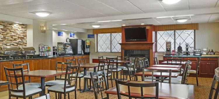 沙伦/斯伯勒贝斯特韦斯特优质酒店(Best Western Plus the Inn at Sharon/Foxboro)图片