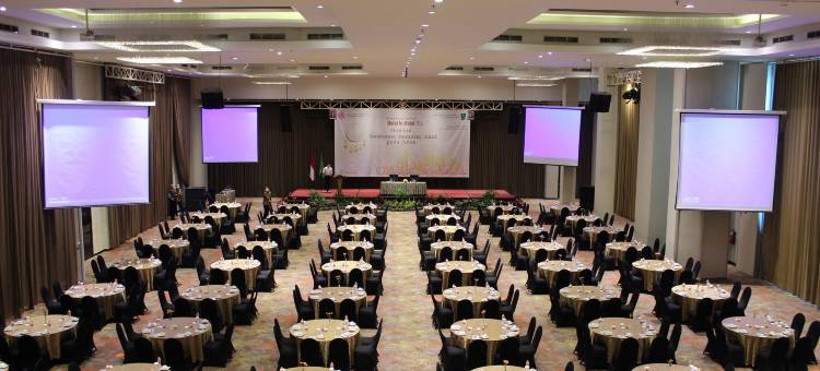 玛琅萨瓦纳会议酒店(Savana Hotel & Convention Malang)图片