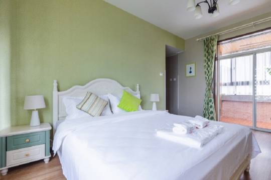 Home西安定制一日游民宿(柿园路分店)