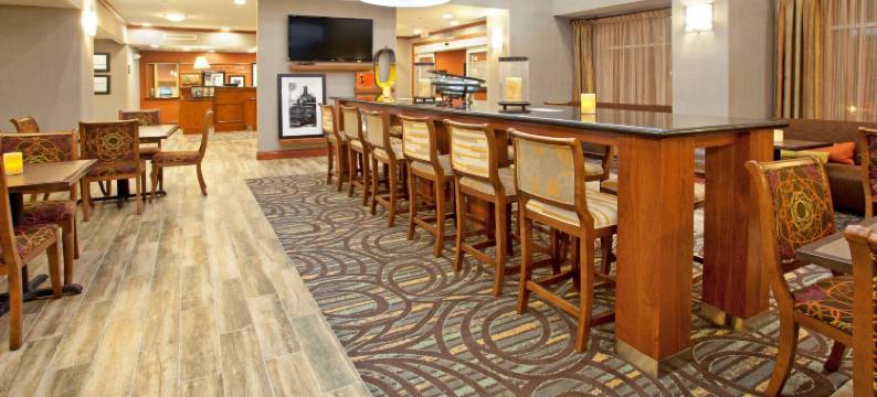 希尔顿欢朋套房酒店-西沃斯堡I 30(Hampton Inn & Suites Fort Worth-West-I-30)图片
