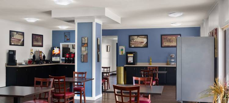 红顶酒店-金斯兰(Red Roof Inn Kingsland)图片