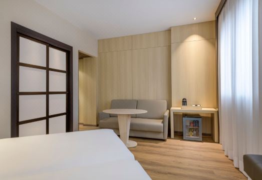 AC Hotel ValenciaHotel Overview