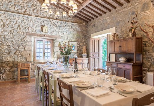 Poggio le Martore 14 Hotel Overview