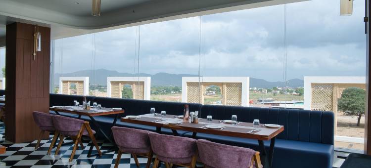 斯特林普什卡尔(Sterling Pushkar)图片