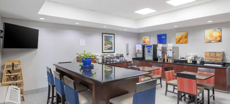 舒适酒店奥兰治I-10(Comfort Inn Orange I-10)图片