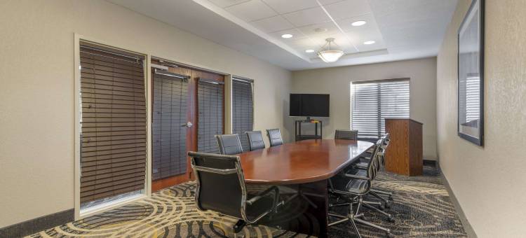 亚特兰大菲尔西南贝斯特韦斯特优质酒店(Best Western Plus Fairburn-Atlanta Southwest)图片