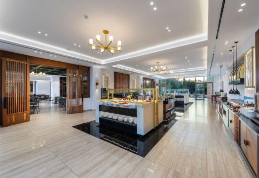 Aliathon IonianHotel Overview