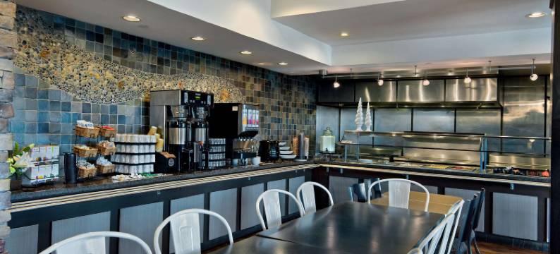 锡尔弗代尔牛津套房旅馆(Oxford Suites Silverdale)图片