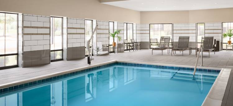夏洛特斯蒂勒溪希尔顿欢朋套房酒店(Hampton Inn & Suites Charlotte Steele Creek)图片