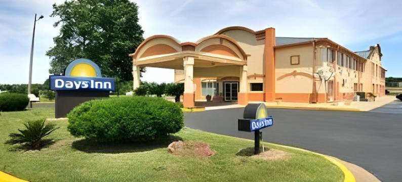 蒙哥马利体育馆戴斯酒店(Days Inn by Wyndham Coliseum Montgomery Al)图片