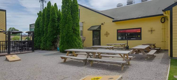 伊康旅馆(Econo Lodge)图片