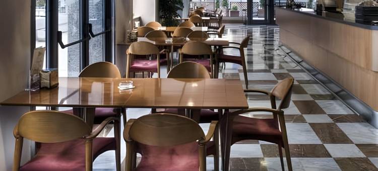 泽尼特外交酒店(Zenit Diplomatic)图片