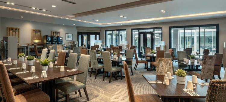 诺丁汉钟塔万豪德尔塔酒店(Delta Hotels Nottingham Belfry)图片