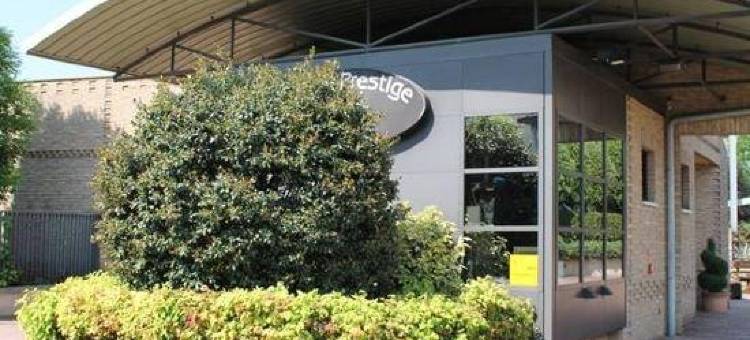 B&B Prestige 奥尔纳格酒店(B&B HOTELS Hotel Prestige Ornago)图片