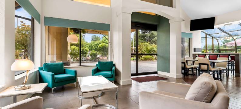 公园大道贝斯特韦斯特优质旅馆(Best Western Plus Parkway Inn)图片