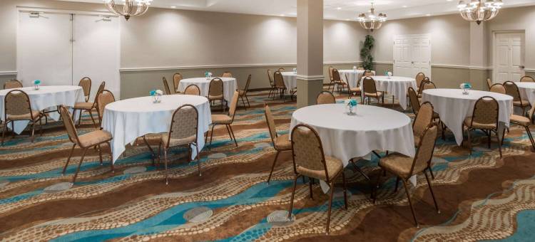 威奇托市中心温德姆花园(Wyndham Garden Wichita Downtown)图片