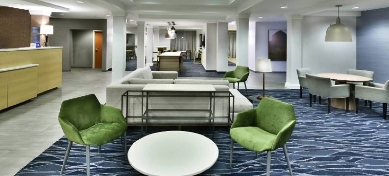 里奇蒙茵斯布鲁克万枫套房酒店(Fairfield Inn & Suites Richmond Innsbrook)图片