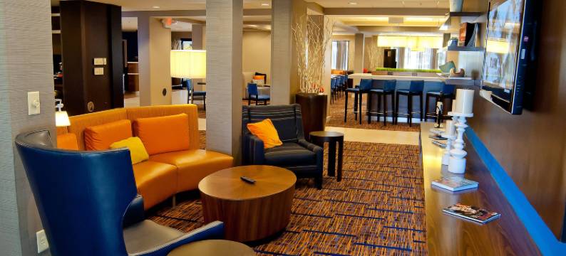 辛辛那提机场万怡酒店(Courtyard Cincinnati Airport)图片