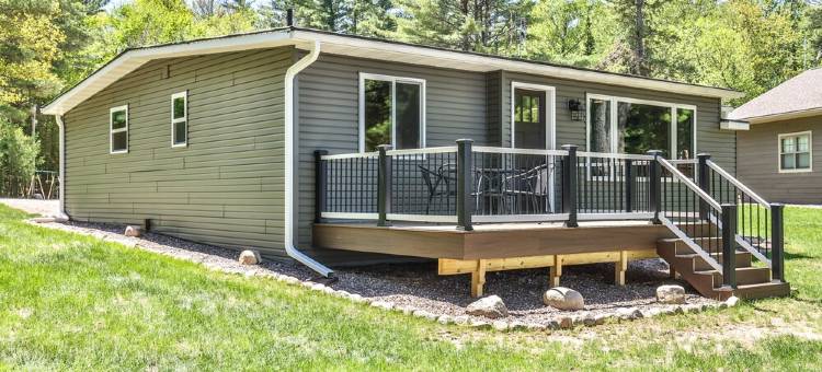 Cedar Lodge: Lakefront Cabin - Wi-Fi, Free Firewood, Generator, No Cleaning Fee!图片