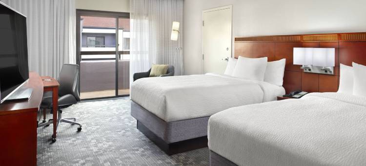 格林维尔海伍德购物中心万怡酒店(Courtyard Greenville Haywood Mall)图片