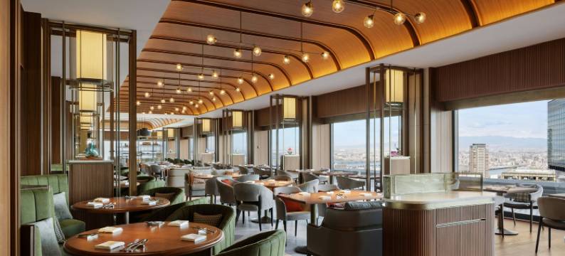 大阪站傲途格精选酒店(The Osaka Station Hotel, Autograph Collection)图片