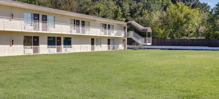 史密斯堡温德姆速8酒店(Super 8 by Wyndham Fort Smith)图片