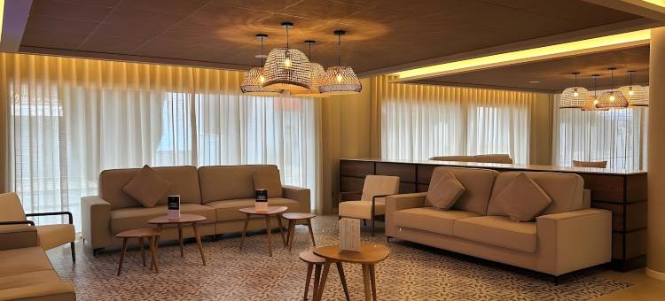 托萨镇唐胡安酒店(Hotel Don Juan Tossa)图片