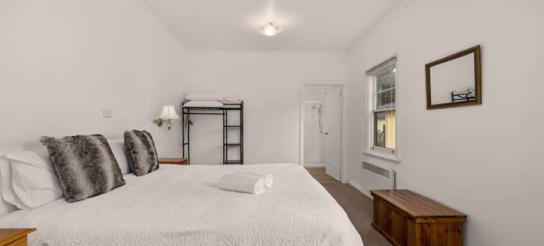 巨人餐桌小屋(Giants Table and Cottages)图片