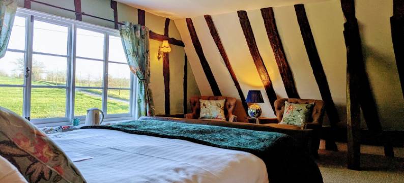 四个马蹄铁酒店(The Four Horseshoes)图片