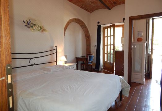 Fullino Nero Rta - Residenza Turistico AlberghieraHotel Overview