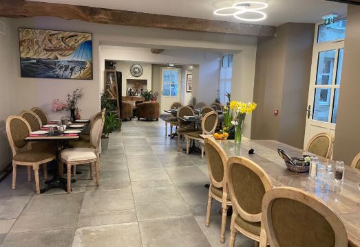 Belle Normandy Hotel Overview