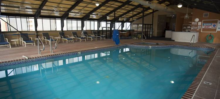 海洋金沙度假村，海滨，维吉尼亚海滩，由Vacatia管理(Ocean Sands Resort, Oceanfront, Virginia Beach by Vacatia)图片