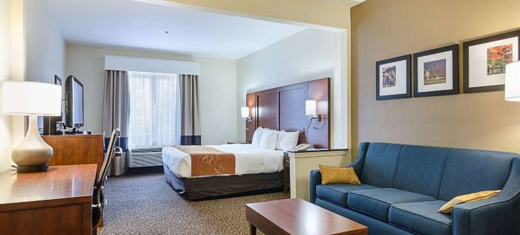 Springdale West I-49 品质酒店套房(Quality Suites Springdale West I-49)图片