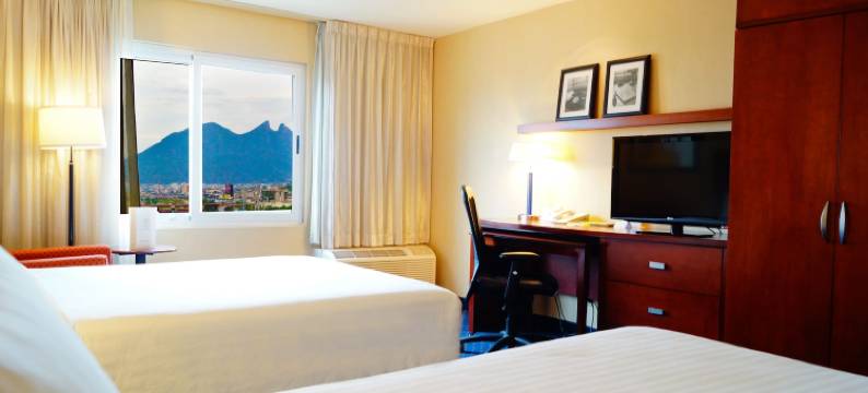 蒙特雷圣赫罗尼莫瓦勒万怡酒店(Courtyard Monterrey San Jeronimo/Valle)图片