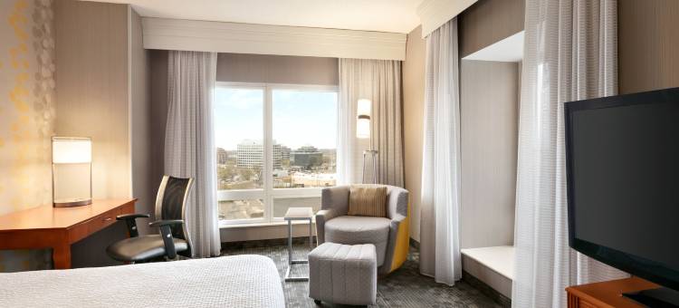 泰森斯麦克莱恩万怡酒店(Courtyard Tysons McLean)图片