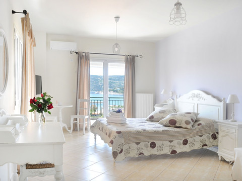 特利安塔菲丽娅旅馆