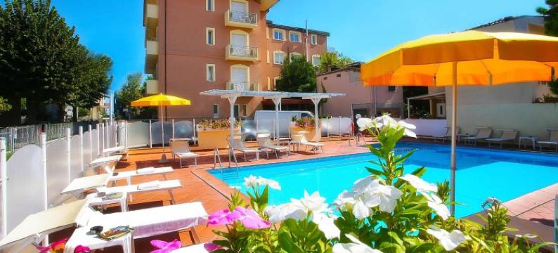 伊吉拉索里住宅酒店(Residence I Girasoli)图片