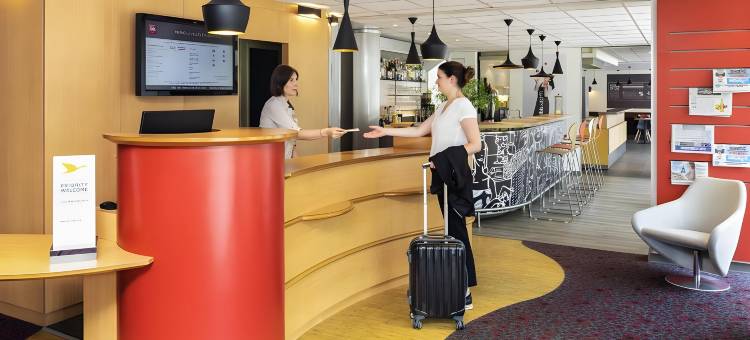 宜必思厄梅瑞维尔马恩山谷酒店(Ibis Marne-la-Vallée Émerainville)图片