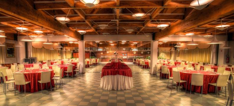 但丁家庭海滩度假村(Hotel Dante Family Spa Resort)图片